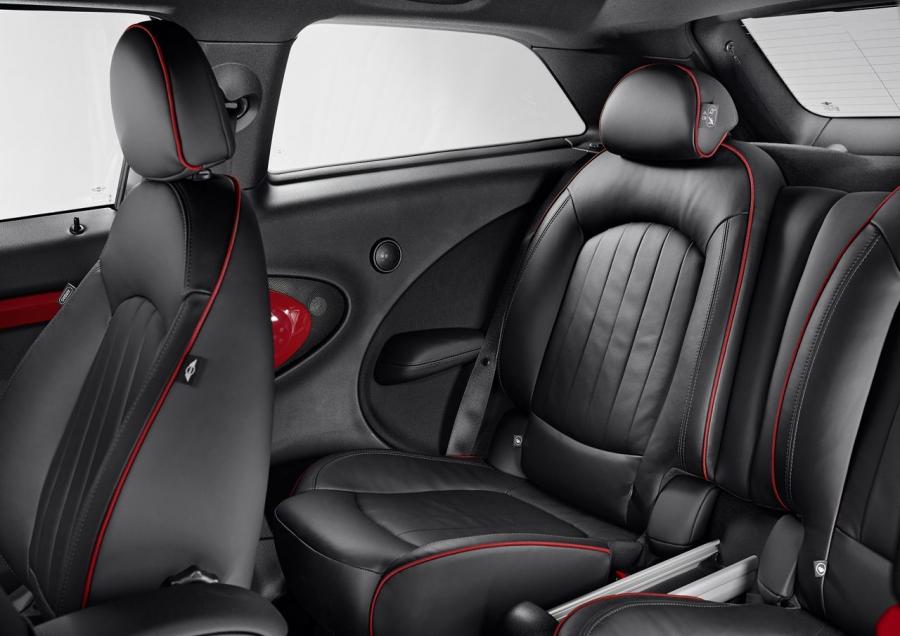  Mini Paceman JCW 2012 года  (фото 9 из 23)